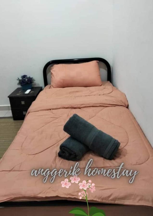 Anggerik Homestay Dungun Kampong Sura Tengah Экстерьер фото